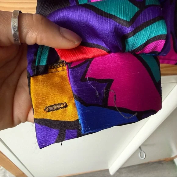 Colorful Abstract Print Women's Top - Picture 7 of 7